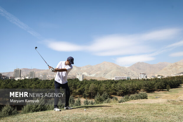 National golf tournament in Tehran