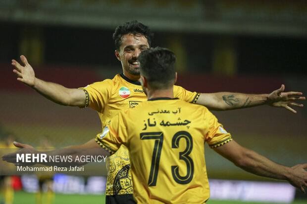 Sepahan 2-0 Mes Rafsanjan: IPL
