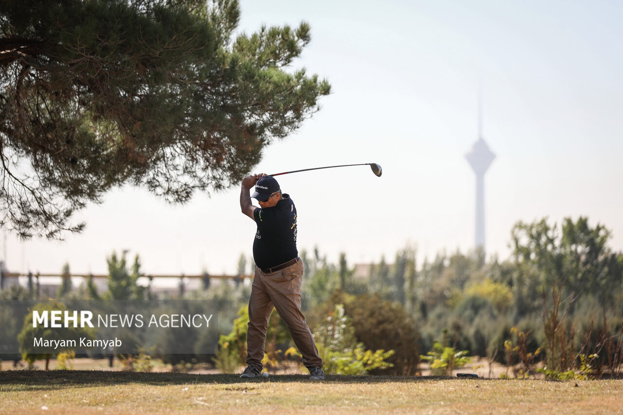 National golf tournament in Tehran