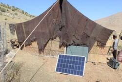 بهسازی ۷۰ کیلومتر راه عشایری در گلستان/۳۰۰ پنل خورشیدی تحویل شد