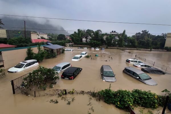 At least 116 die as floods, landslides devastate India, Nepal