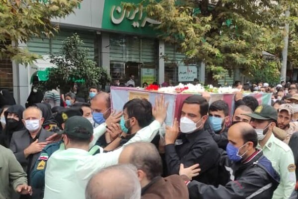 تشییع ۲ شهید مبارزه با مواد مخدر گیلان در لنگرود تشییع ۲ شهید مبارزه با مواد مخدر گیلان در لنگرود