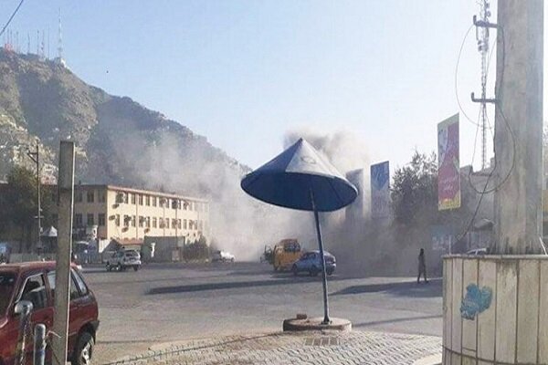 کابل میں بم دھماکے کے نتیجے میں 2 افراد زخمی ہوگئے