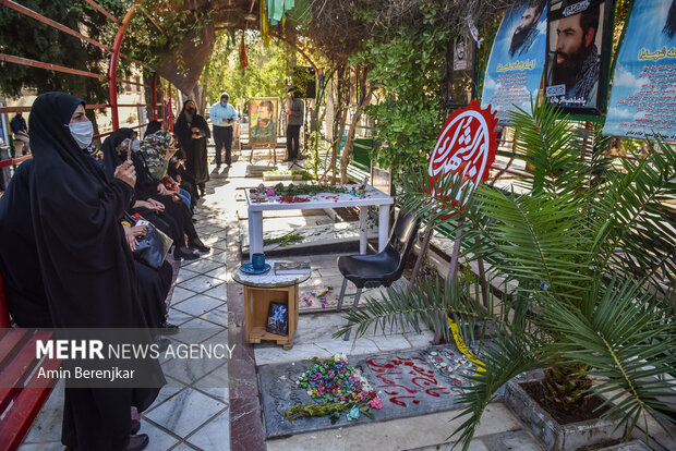 آیین بزرگداشت سالروز شهادت شهید منصور خادم الصادق در گلزار شهداء شیراز