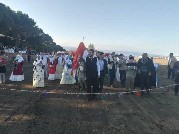 عروسی سنتی در افتتاحیه مسابقات چوگان ساحلی
