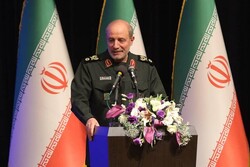 جنگ نرم دشمنان علیه ایران نشان از مسیر درست انقلاب است