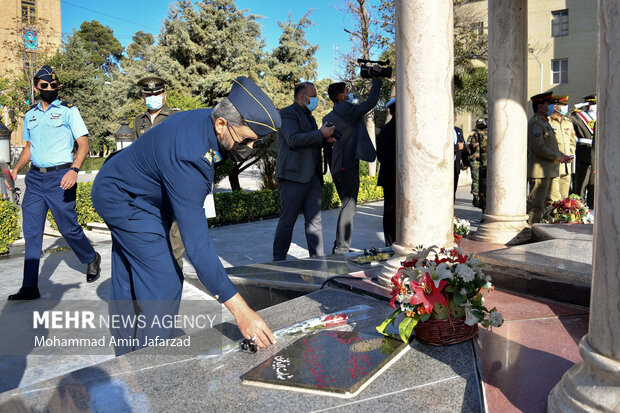 Pakistani military delegation's visit to Imam Ali Uni.