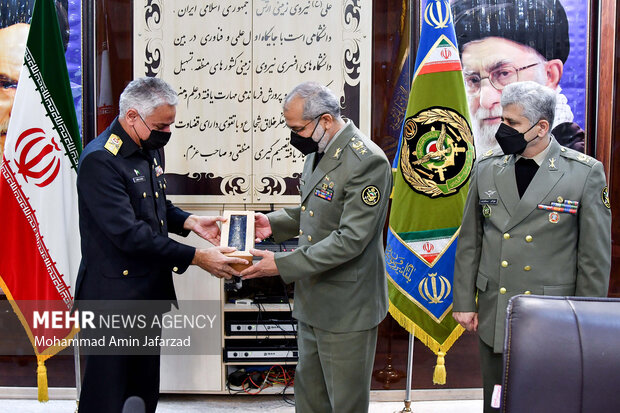 Pakistani military delegation's visit to Imam Ali Uni.