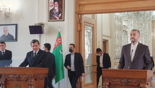 Iran, Turkmenistan to sign comprehensive document of coop.