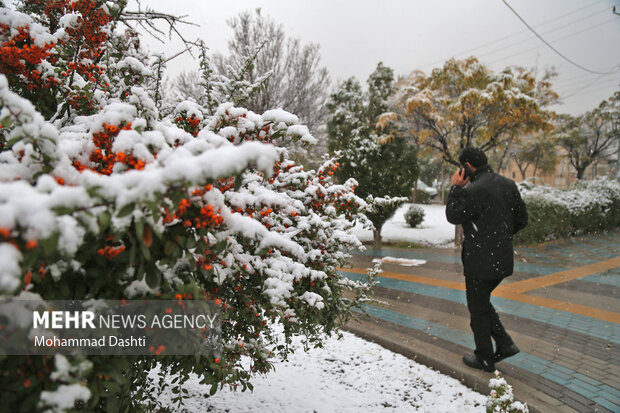 بارش اولین برف پائیزی در اردبیل