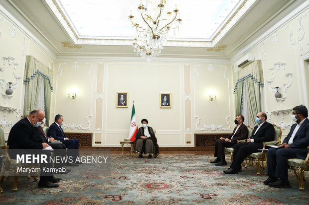 سراج الدین مهرالدین وزیر امور خارجه تاجیکستان با  سید ابراهیم رئیسی رئیس جمهور ایران دیدار و گفتگو کرد