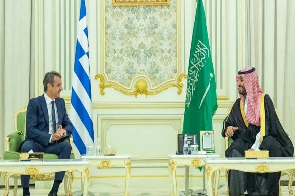 Yunanistan Başbakanı Miçotakis, Muhammed bin Selman ile görüştü