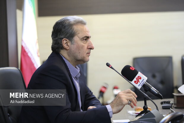  علی المؤمن رئیس مرکز تحقیقات راهبردی مشرق عربی در میزگرد تخصصی پسا انتخابات عراق حضور دارد