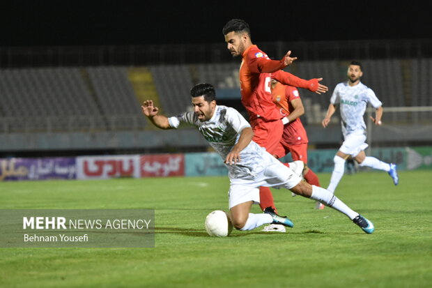 Aluminum Arak stuns Foolad in IPL
