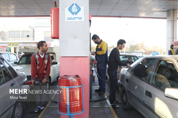 بازگشت پمپ های بنزین تبریز به شرایط عادی