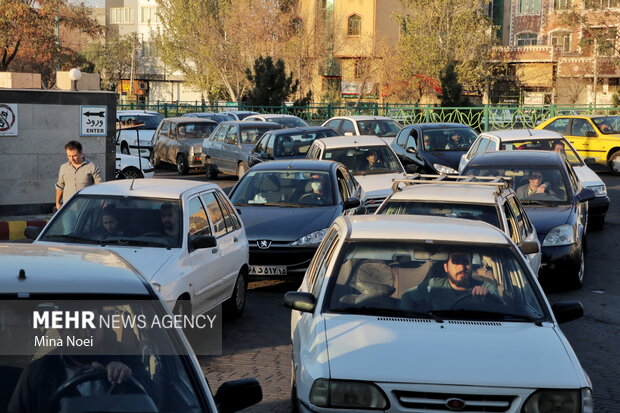 بازگشت پمپ های بنزین تبریز به شرایط عادی