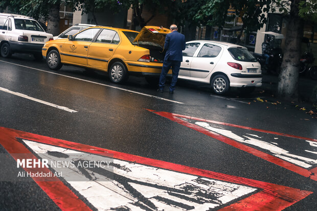 First autumn rainfall in Tehran