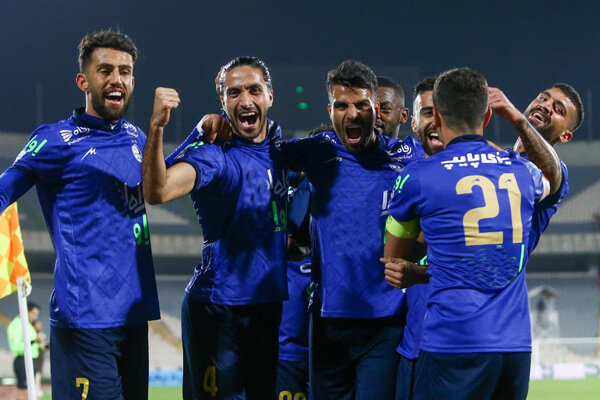 IPL: Sepahan defeats Havadar, Persepolis win against Tractor