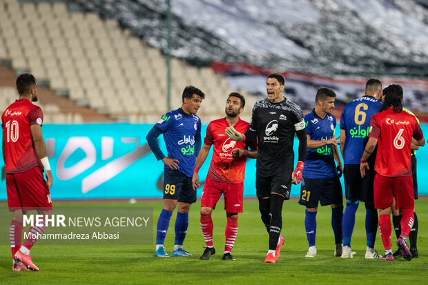 Esteghlal 1-0 Tractor: IPL