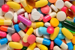 عدم تاثیر استفاده خودسرانه دارو و ویتامین‌ در پیشگیری از کرونا