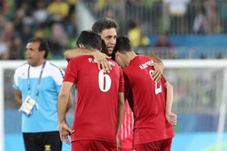 سرمربی تیم ملی فوتبال هفت نفره استعفا کرد