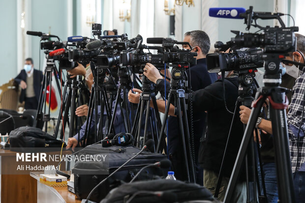 FM spokesman's presser on Monday
