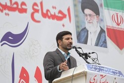 خصومت جبهه استکبار با انقلاب اسلامی بر سر ماهیت این نظام عظیم است