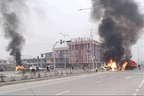 Kabul roadside bombing targets police vehicle