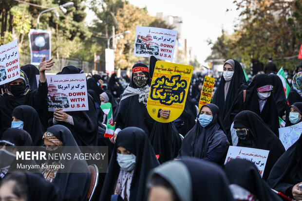 مراسم يوم مقارعة الإستكبار العالمي في طهران