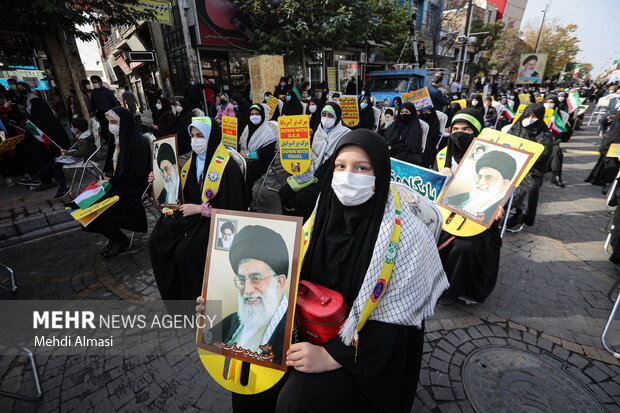 Zanjan hosts ceremony of Fight against Global Arrogance Day