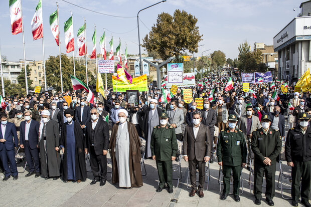 طنین انداز شدن ندای مرگ بر آمریکا در مرکز کردستان