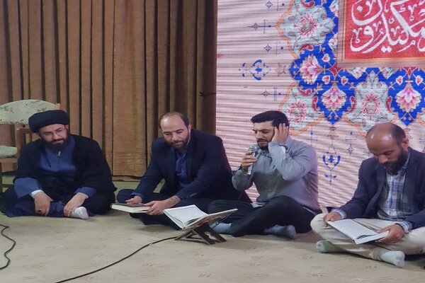 شبکه سازی و شاخصه‌های مساجد و جلسات خانگی قرآن بررسی شد