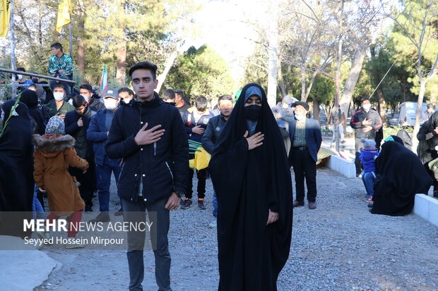 تشییع و تدفین پیکر «محمد صدیق رضایی» شهید مدافع حرم لشکر فاطمیون
