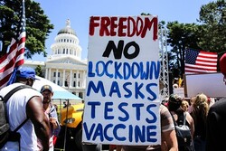 Biden'ın işletmelere getirdiği aşı zorunluluğu yerel mahkemelere takıldı