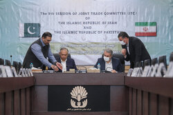 ایرانی اور پاکستانی حکام  کا سرحدی ماکیٹوں کو مزید فعال کرنے کا عزم