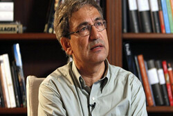 Orhan Pamuk'a 'Veba Geceleri' soruşturması