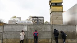 سی و دومین سالگرد فروریختن دیوار برلین