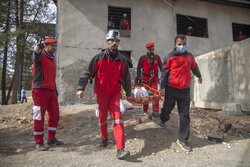 اعزام تیم های امداد و نجات هلال احمر به مناطق زلزله زده