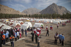 برپایی۲۲۲ چادر برای اسکان اضطراری زلزله‌زدگان در روستاهای هرمزگان/انجام عملیات ارزیابی تا ظهر امروز