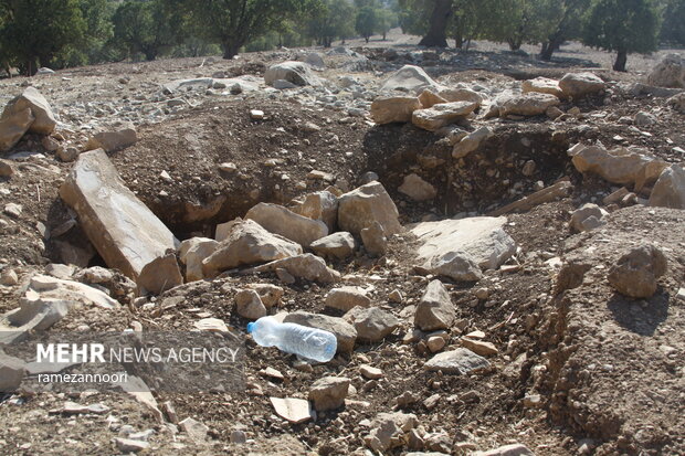 قبرستان منجل ایلام