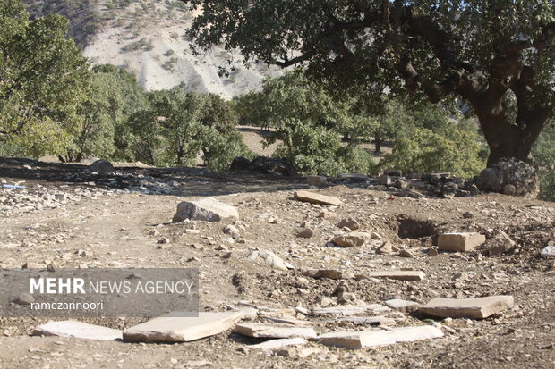 قبرستان منجل ایلام