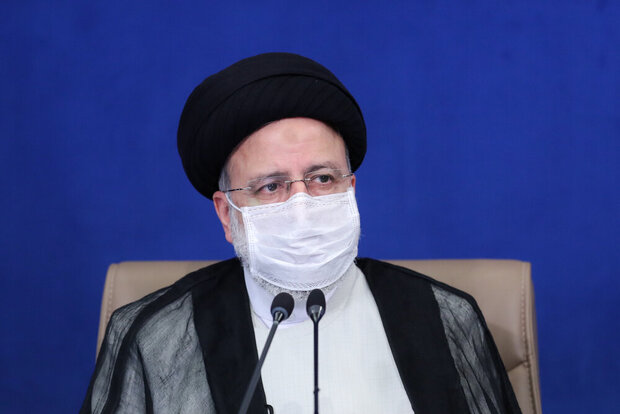 الرئيس الايراني يؤكد على ضرورة الرقابة الصحية على الحدود الايرانية