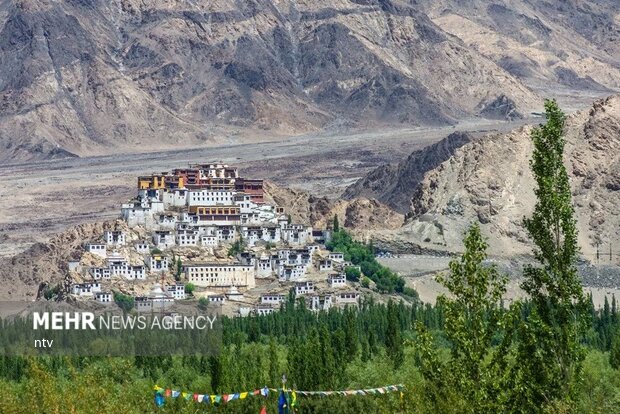 أغرب وأخطر مناطق سیاحیة في العالم