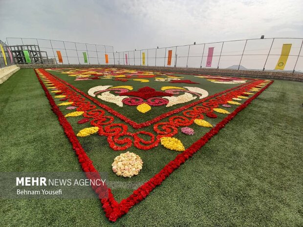 Largest flower carpet of West Asia in central Iran