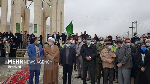 استقبال مردم تویسرکان از خانواده شهید  محمد خیامیان پاقلعه