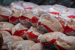 مرغ در تهران ۳ الی ۴ هزار تومان کمتر از قیمت مصوب عرضه می شود