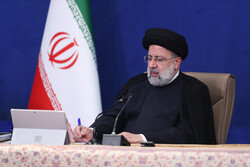 عزی الرئيس الإيراني باستشهاد الحاج "حسن ايرلو"