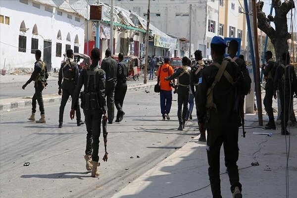 انفجار و تیراندازی در هتل محل اسکان مقامات سومالی در موگادیشو
