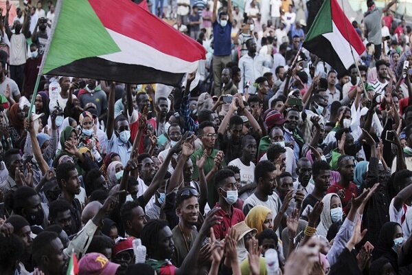 تجمع المهنيين السودانيين يكشف عن تسجيلات لتورط أمنيين في قتل المتظاهرين