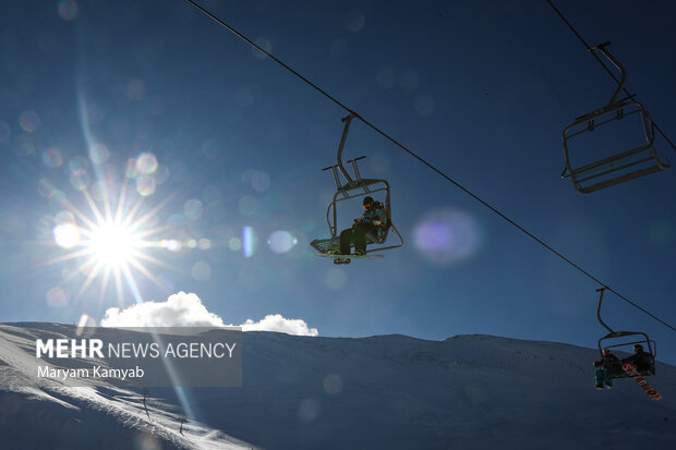 Re-opening of Tehran skiing resort
